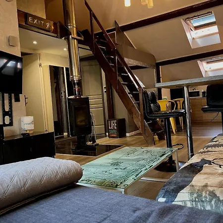 Apartament Prestigemontagnezennearstationcalmelegantchic Bellegarde-sur-Valserine